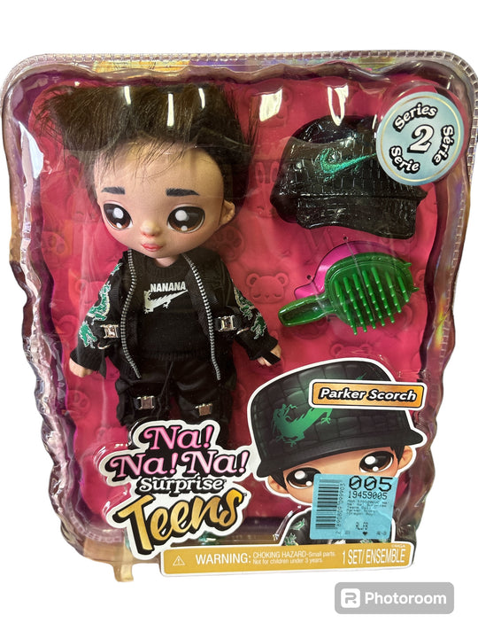 Na! Na! Na! Surprise Teens Doll  Parker Scorch